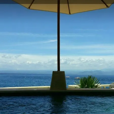 Nusa Lembongan Villa Shambala